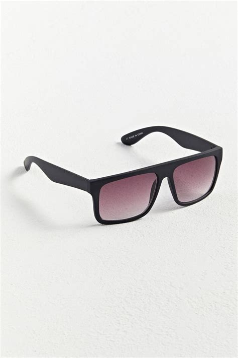 urban outfitters rectangle sunglasses